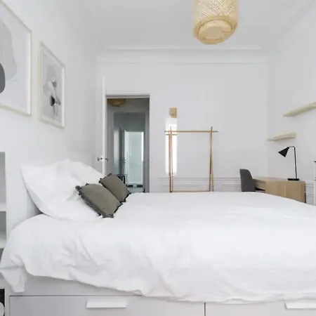 Flexliving - Charming Flat - Caulaincourt Apartmán *